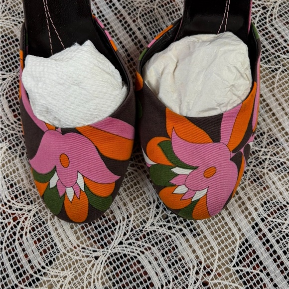 Kate Spade Y2K Floral Heels, Size 8.5 - Picture 10 of 13